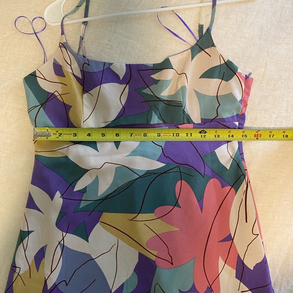 Le Lis Bust Cut-Out Mini Dress - Picture 7 of 8